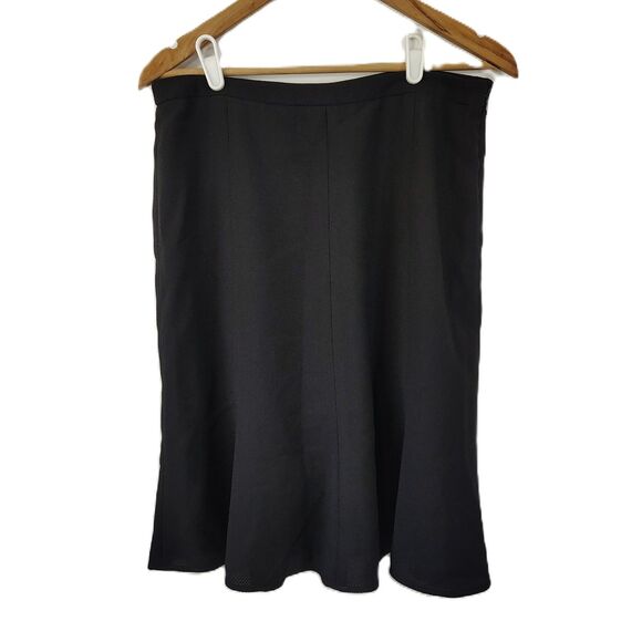 Ann Taylor LOFT Sz 8 Women's Black Textured A-Line Flare Lined Career Skirt - Picture 1 of 5